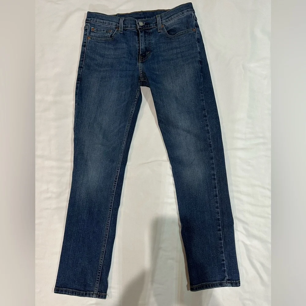 511 LEVIS